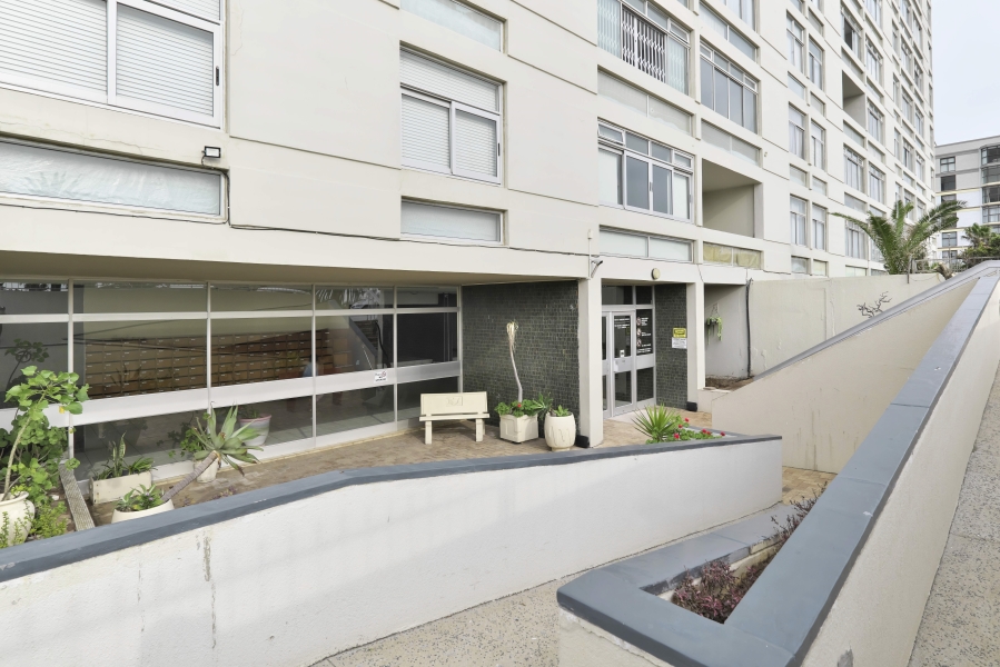 1 Bedroom Property for Sale in Humewood Eastern Cape